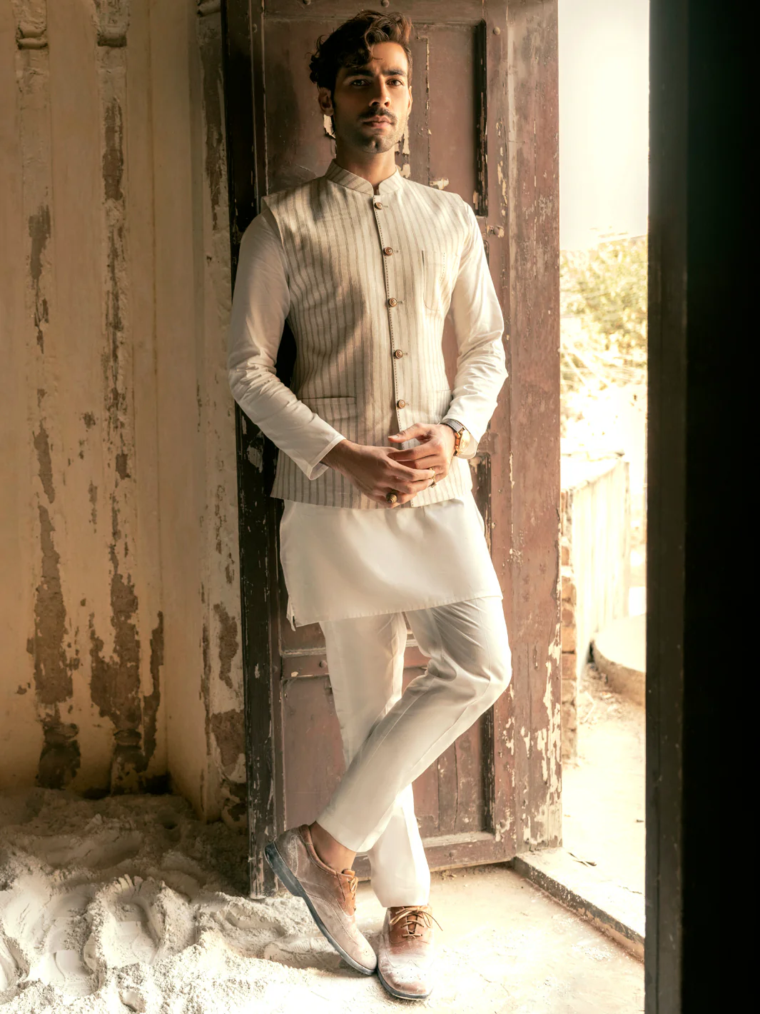 BEIGE LINEN WAISTCOAT | AL-WC-US-452/AM-8061A - Image 3