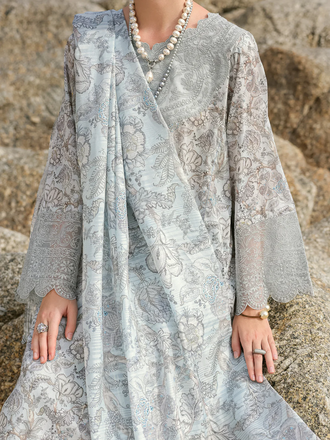 LIGHT GREY LAWN 3PC UNSTITCHED | ALP-3PS-1809 FB-1809A - Image 3