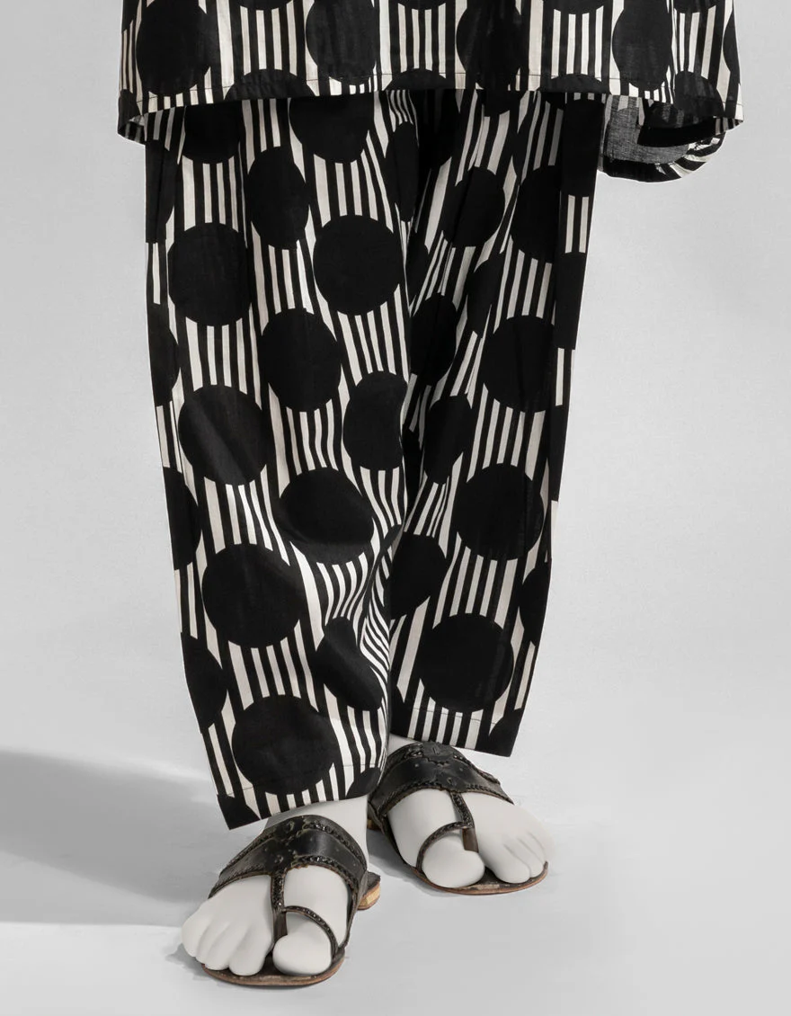 BLACK LAWN SHALWAR | JJLT-S-25-497 FB/ESS - Image 2