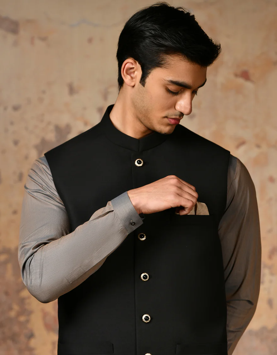 BLACK SUITING WAISTCOAT | JJVC-A-48114-R1-AP/S24/JJ9406-PN - Image 3